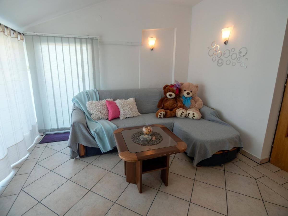 Apartments Rezek ซูเปทาร์สกา ดรากา ภายนอก รูปภาพ